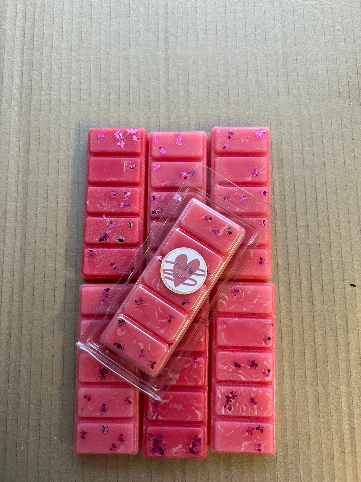 Strawberry Fizz Clamshell