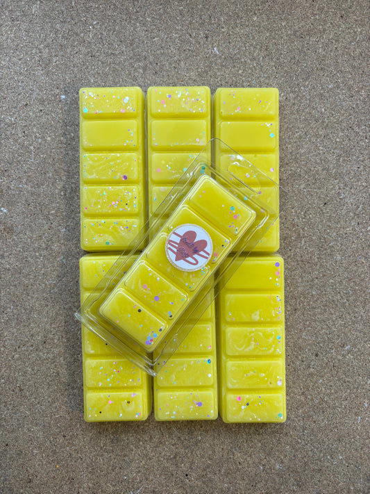 Foam Bananas Clamshell