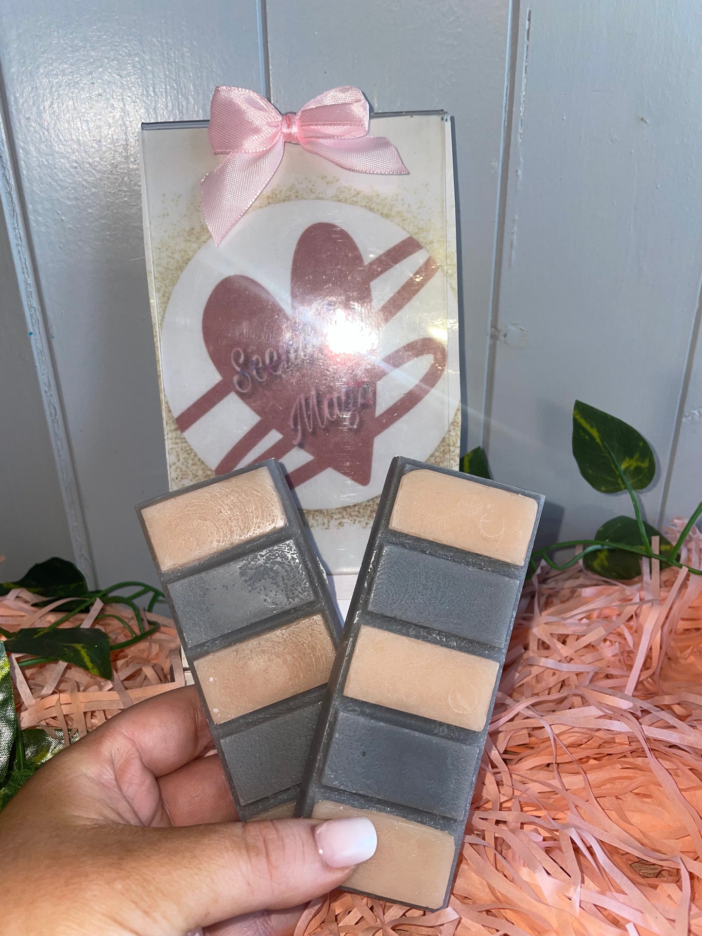 Cashmere Sweater Snapbar
