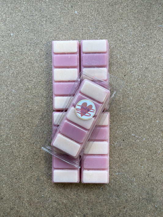 Hawaiian Honey Blossom Clamshell