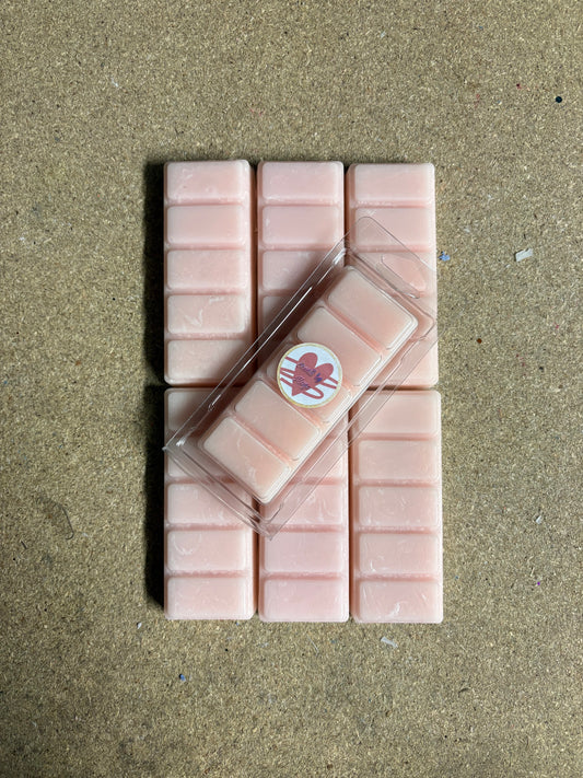 Pink Beach Sand Clamshell
