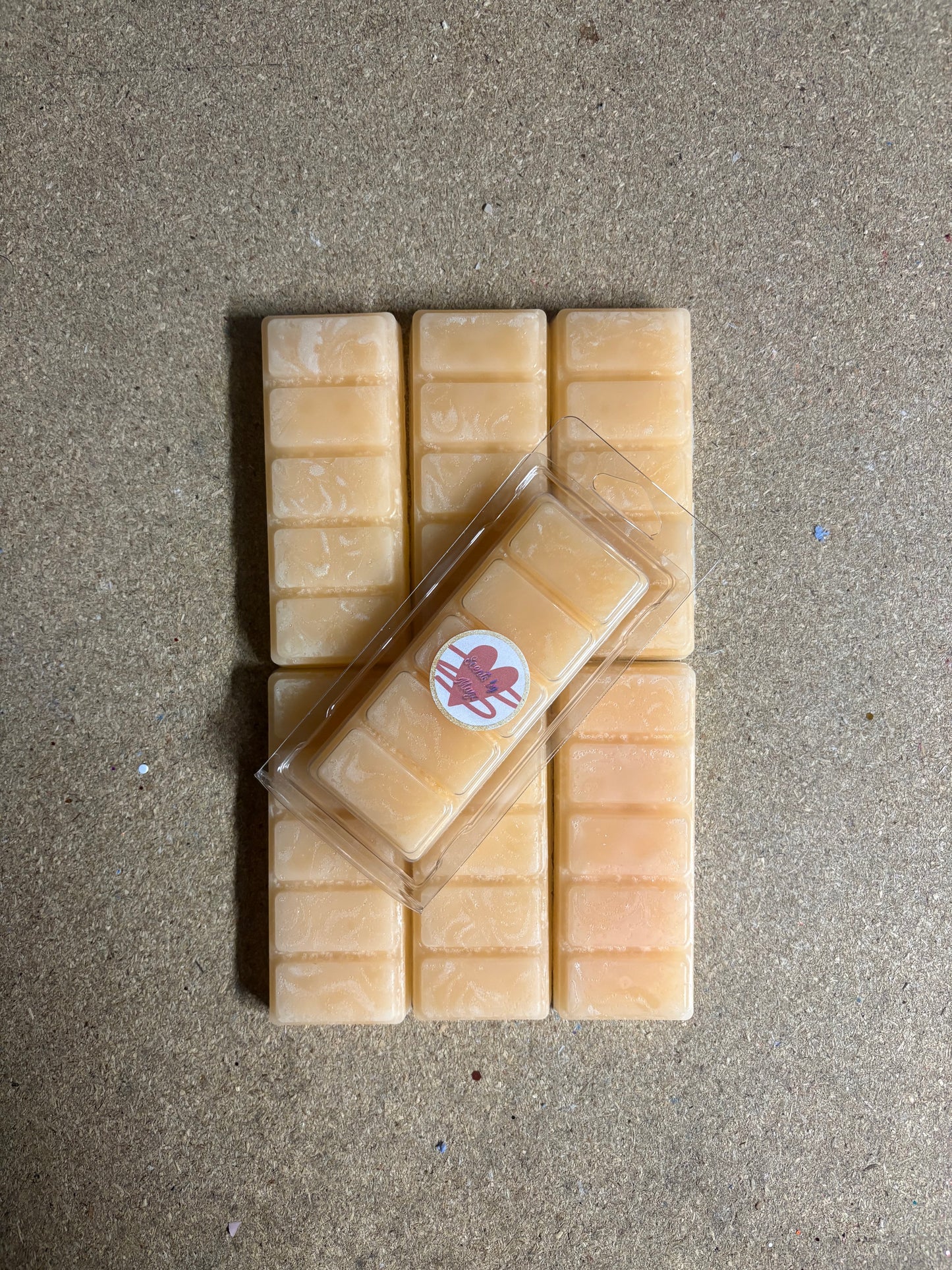 Nanas Kitchen Clamshell