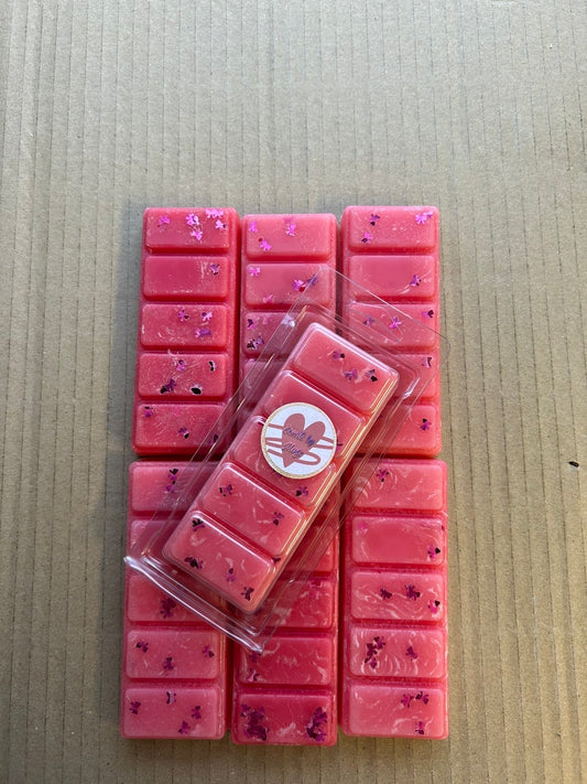 Strawberry Fizz Clamshell