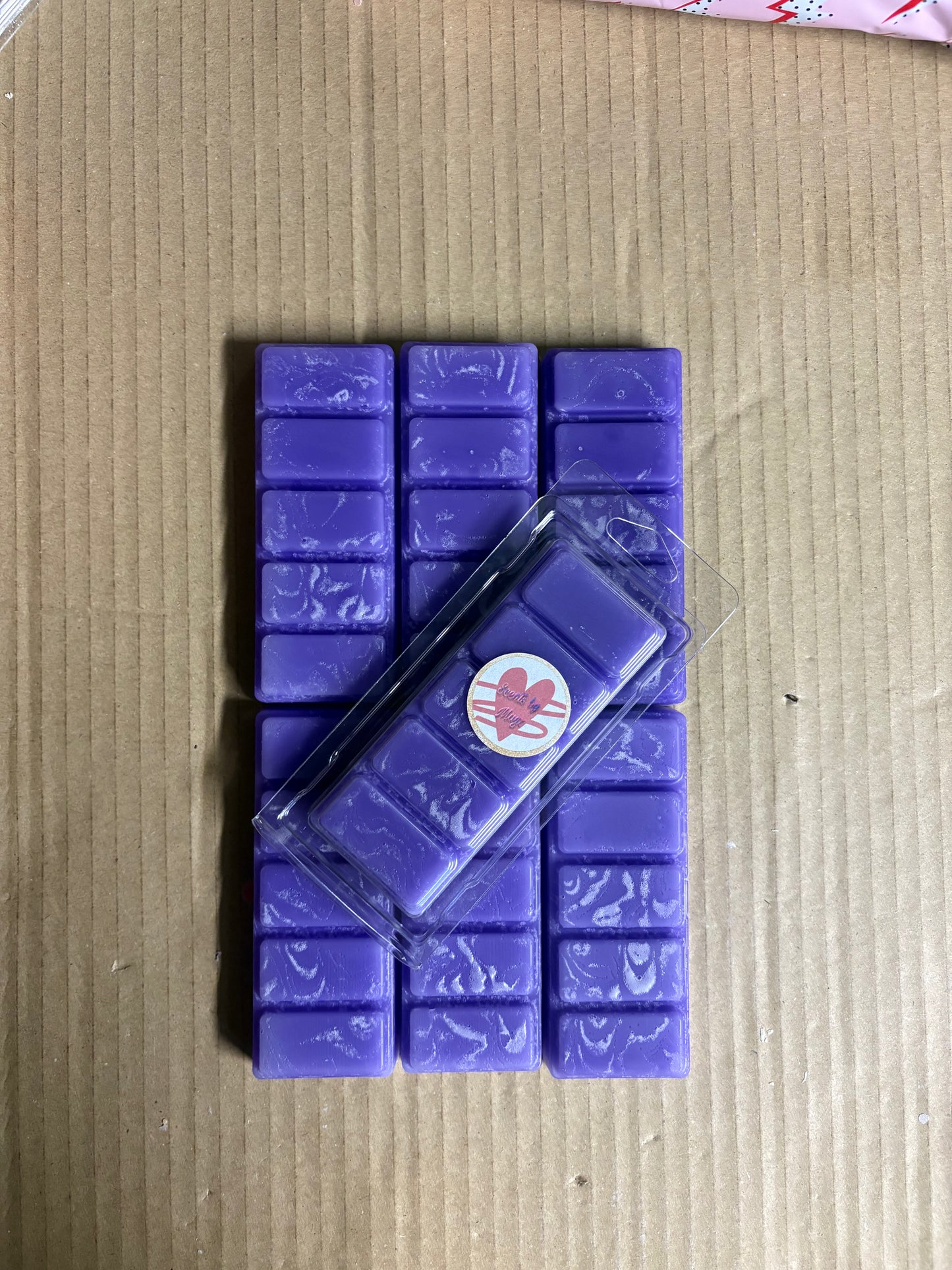 Yummy Mummy Clamshell